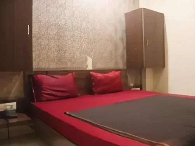 Hotel Amrit