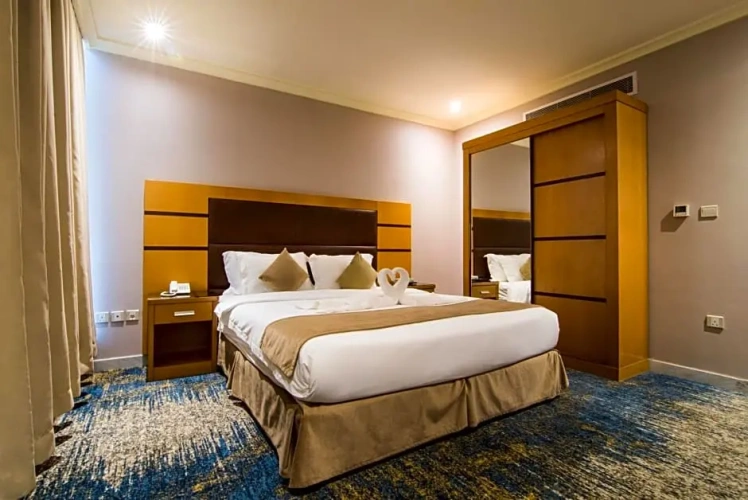 Double Suite