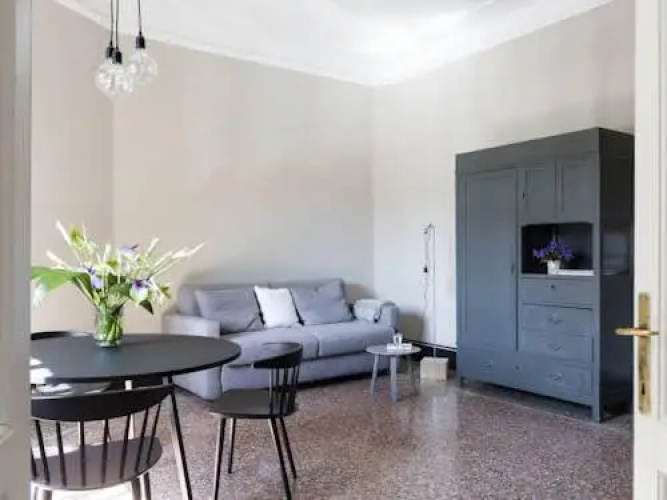 Garibaldi Suites Apartment