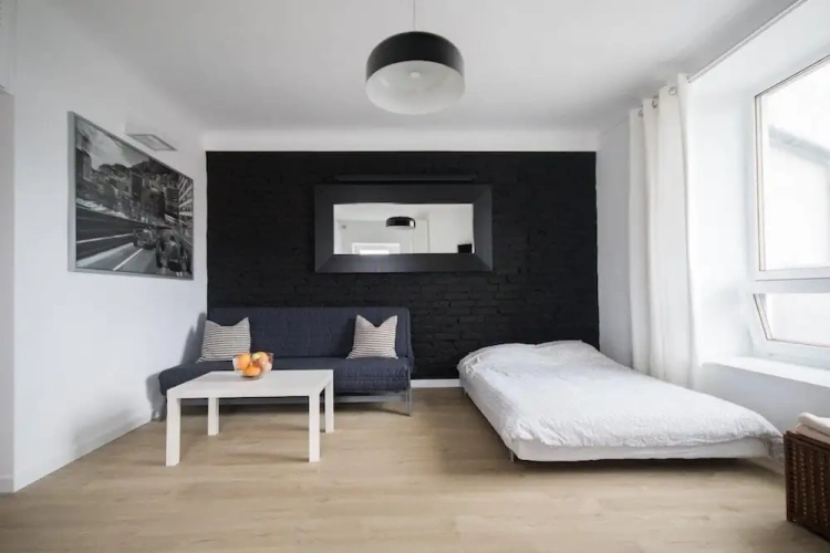 Studio with balcony and with city view