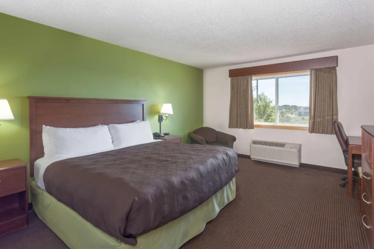 Deluxe Double Suite