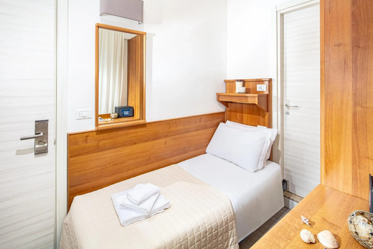 Hotel Pigalle