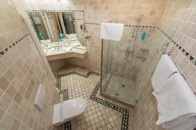 2 Bedrooms Double Suite with balcony