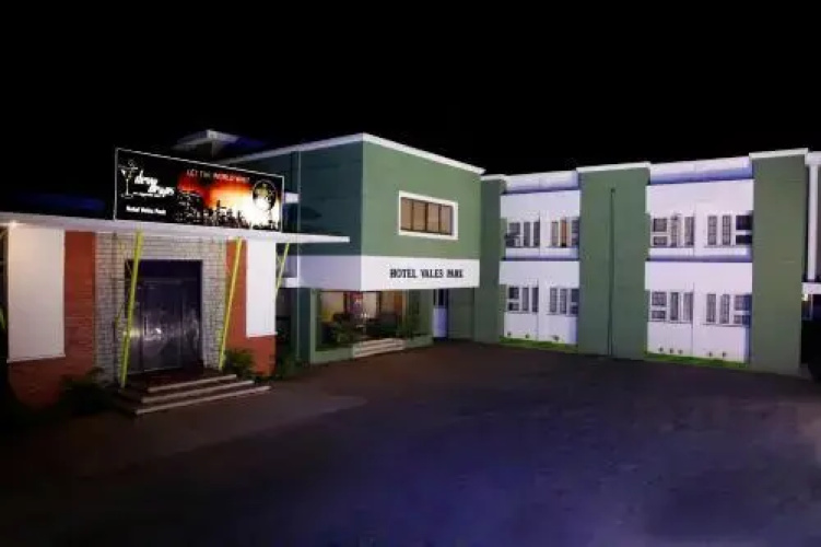 Hotel Vales Park