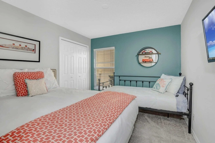 4 Bedrooms Cottage