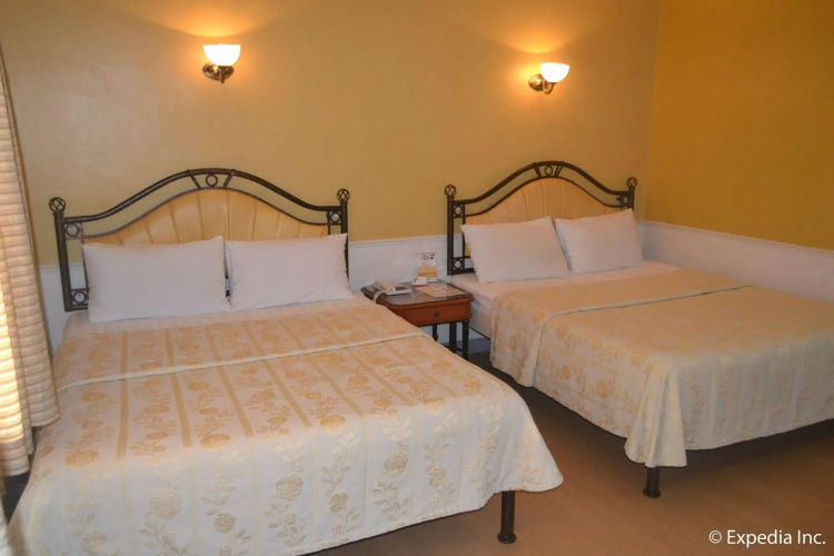 Capital O 740 Bliss Hotel Dau