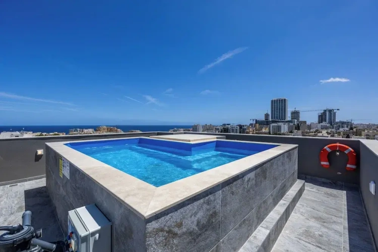 Standard Penthouse room with sea view