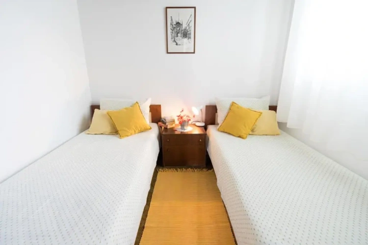 1 Bedroom Apartment with garden view