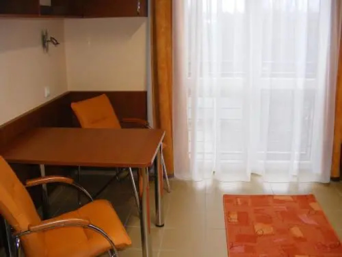 Study K  M Hotel