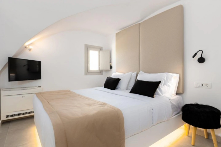Serapias Suites