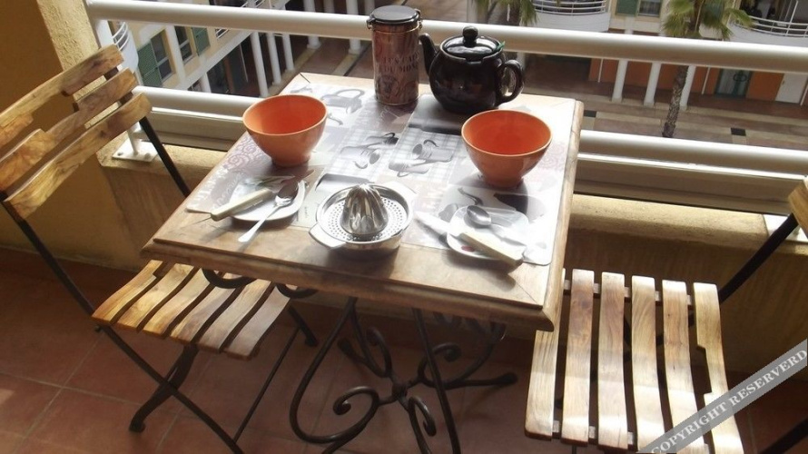 Appartement 4 personnes avec terrasse et parking quartier du Port de Nice
