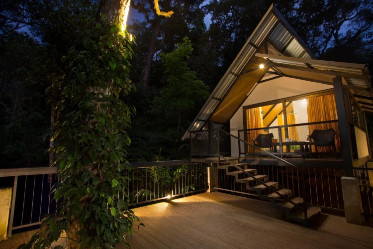 Double Cottage