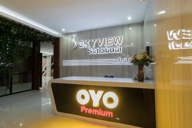 OYO 429 Sky View Premium