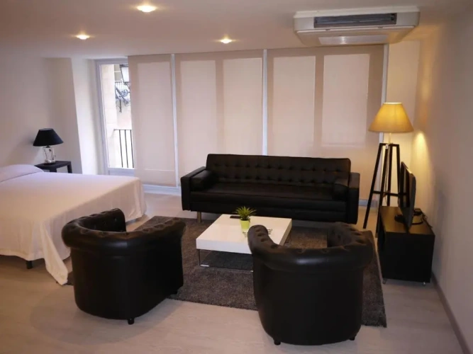 Executive Studio