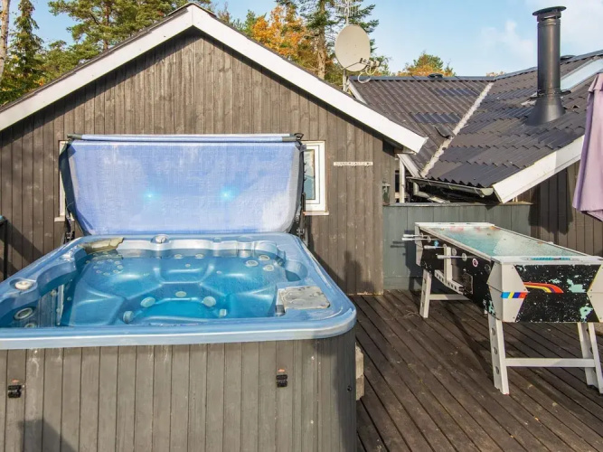 6 Person Holiday Home in Ebeltoft-by Traum