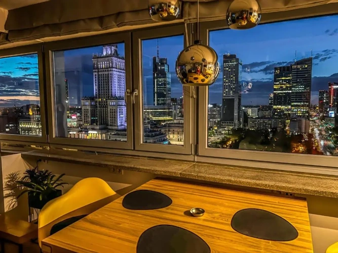 Deluxe Apartment