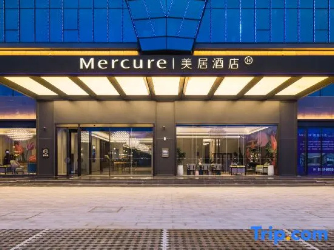 Mercure Linfenxi Railway Station
