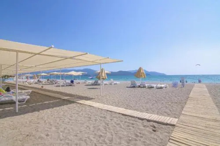 Sunset Beach Club Aqualettings Seashell 37