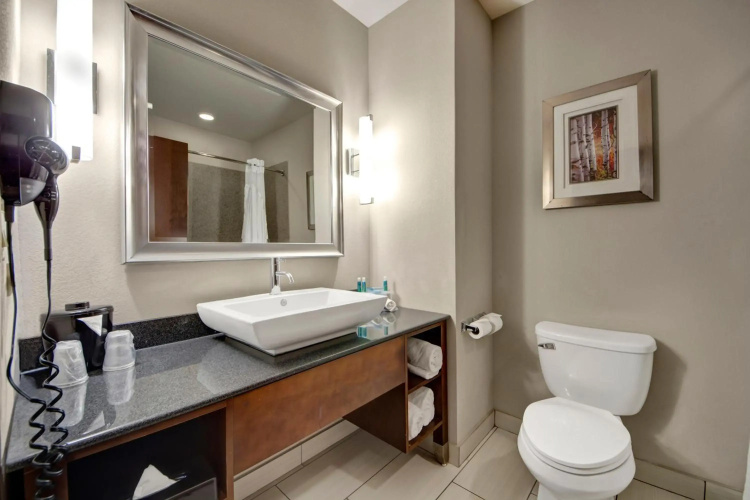 Courtyard by Marriott Washington Downtown/Convention Center