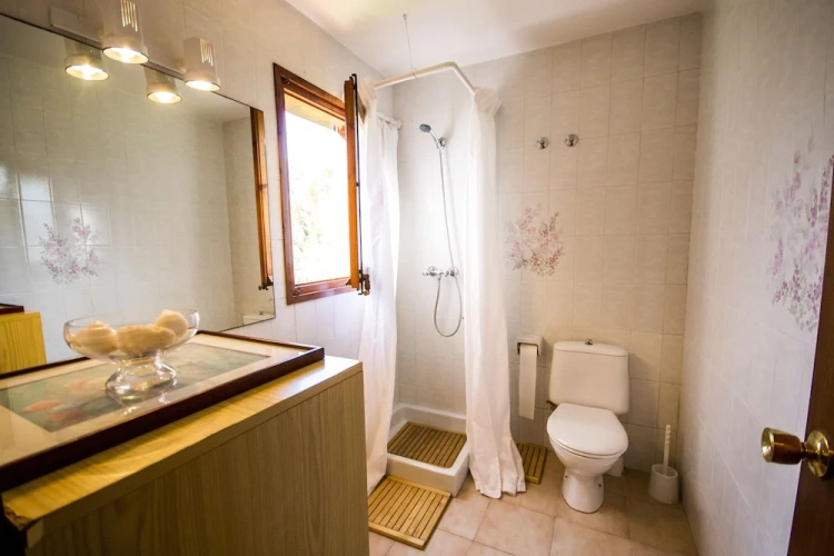 3 Bedrooms Villa