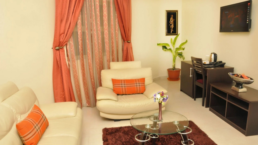 Sparklyn Hotels & Suites