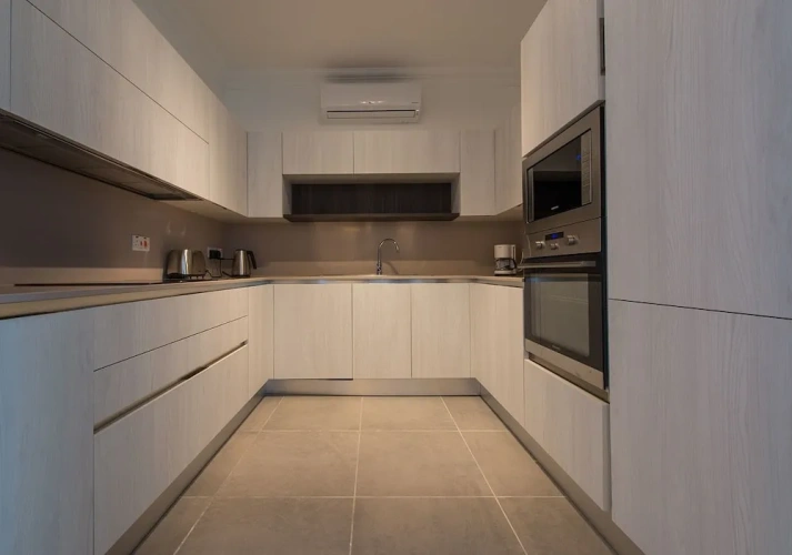 2 Bedrooms Apartment with balcony