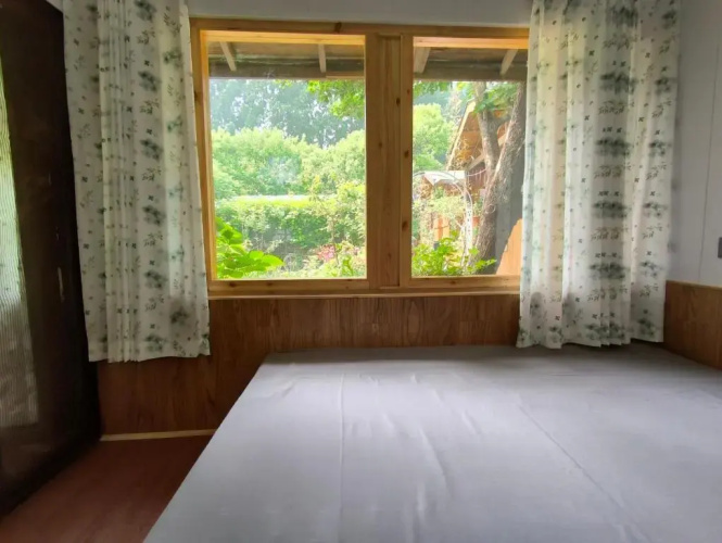 B&B  under  GreatWall