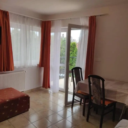 1 Bedroom Apartment with balcony