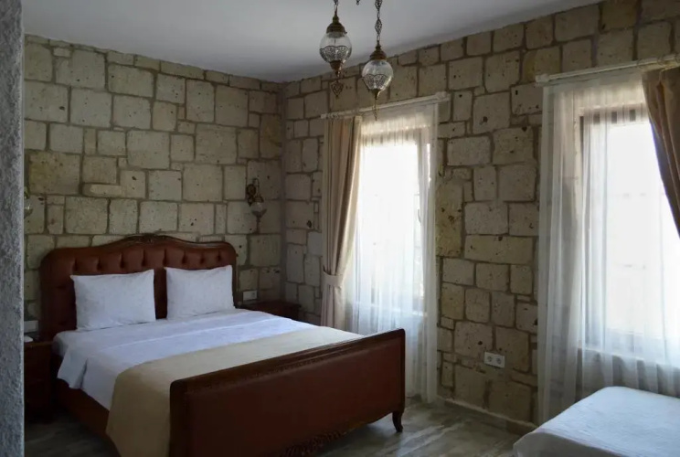 Fehmibey Alacati Otel