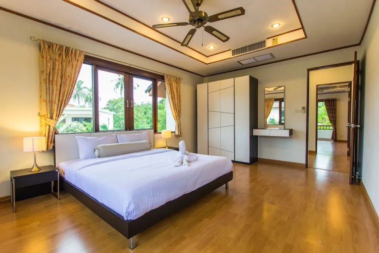 Wiki Villa - 4 Bedrooms 300sqm with Pool