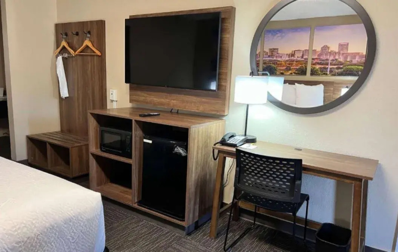 Days Inn By Wyndham Monroe Nc
