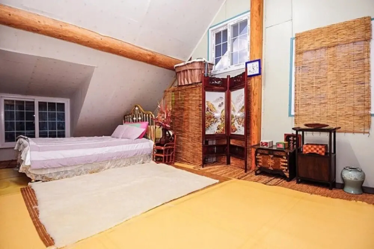 Pocheon White House Pension