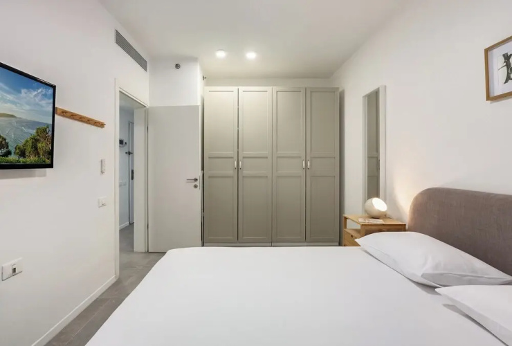 Ecletic by TLV2RENT