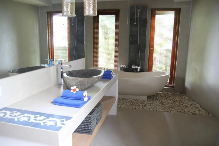 Bali Marina Villa's