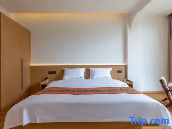 Standard Double room with river view