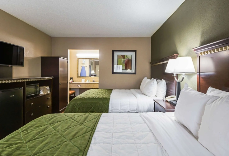 Standard Quadruple room