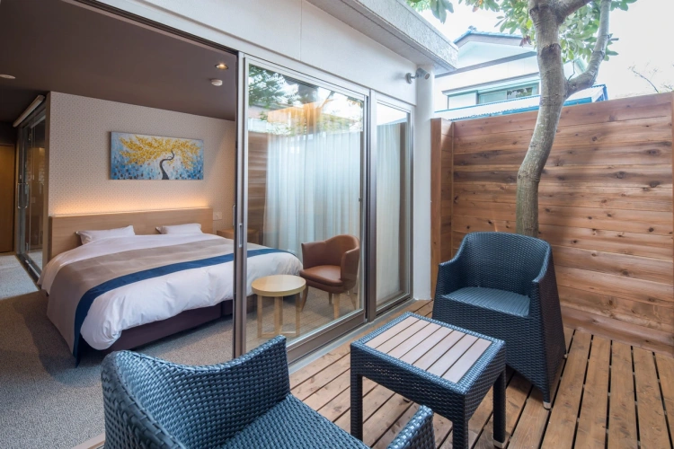 Double Basement Suite