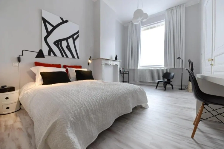 Standard Double Basement room
