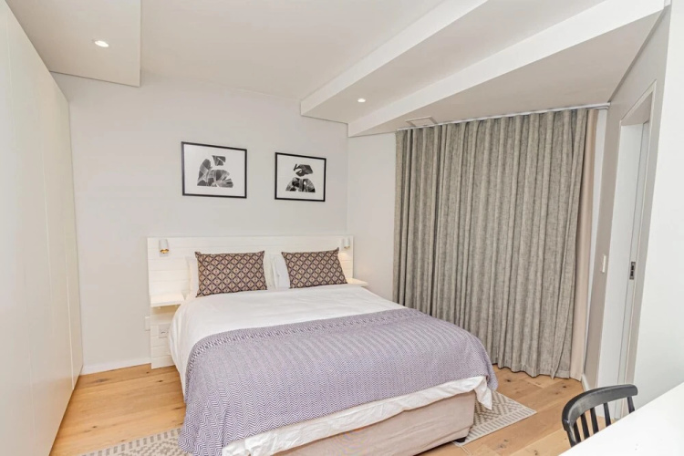 Modern Apartment With Rooftop Deck Scholtz Penthouse