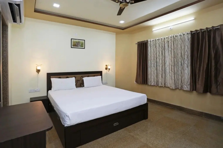 OYO 9428 Home Hill View Goverdhan Vilas