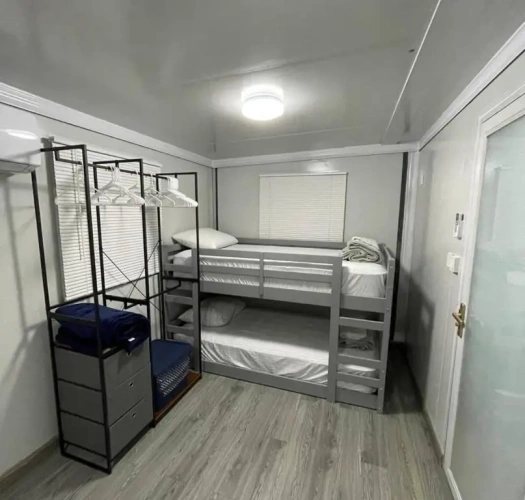 Deluxe Family Suite