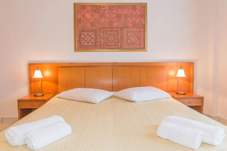 Standard Triple room with balcony