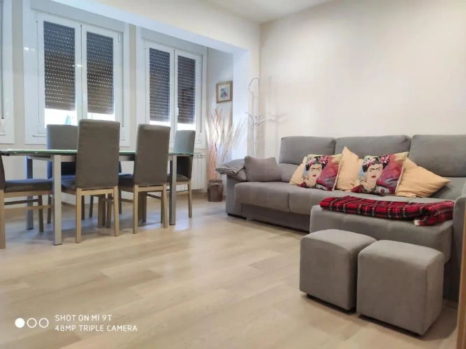 3 Bedrooms Apartment