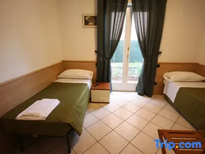 Economy Twin room