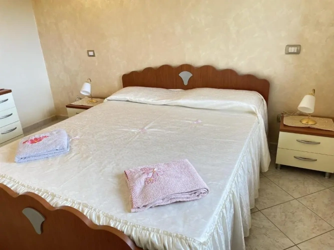 3 Bedrooms Apartment