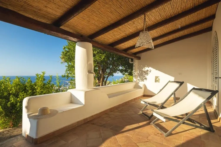 2 Bedrooms Cottage