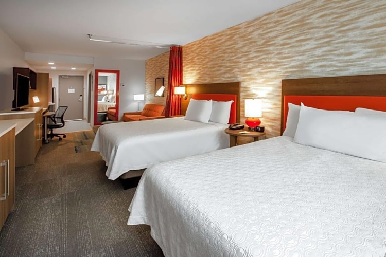 Quadruple Suite