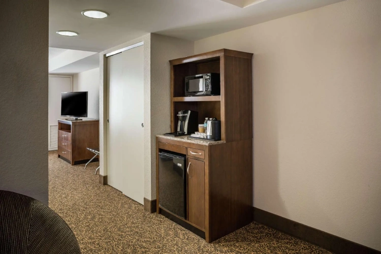 Double Suite