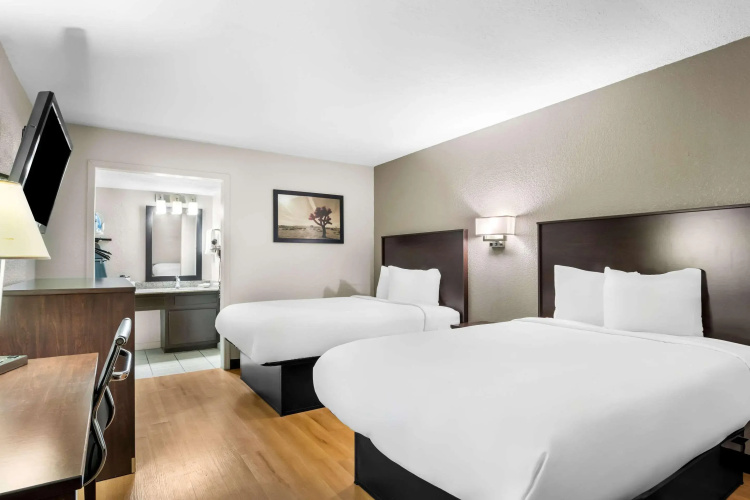 Rodeway Inn Waco Downtown near University
