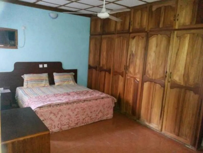 Room-garentiti Apartment - Silver Room i